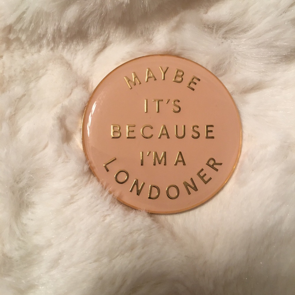 Burberry Londoner Pin